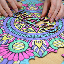 Cargar imagen en el visor de la galería, MANDALA Rompecabezas de Madera &quot;BREATH&quot; *Edición Piezas Especiales*