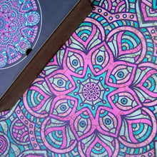 Cargar imagen en el visor de la galería, MANDALA Rompecabezas de Madera &quot;ORIGEN&quot;