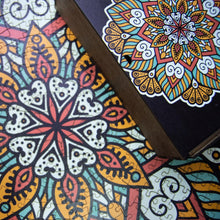 Cargar imagen en el visor de la galería, MANDALA Rompecabezas de Madera &quot;ZEN&quot;